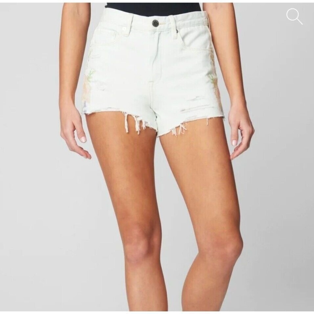 Blank NYC Shorts Woman's 25 White Off Denim Floral Embroidered Distressed - Picture 2 of 11